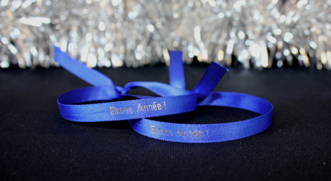 Des rubans personnalisés pour fêter la nouvelle année Des rubans personnalisés pour fêter la nouvelle année