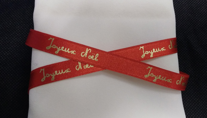 Noël 2018 : utilisez les rubans satins ! Noël 2018 : utilisez les rubans satins !
