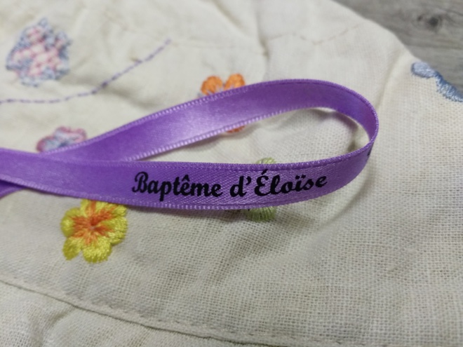Pensez au bracelet en satin pour vos évènements ! Pensez au bracelet en satin pour vos évènements !