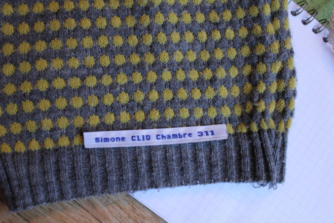 Avant le déménagement en maison de retraite, pensez à marquer les affaires Avant le déménagement en maison de retraite, pensez à marquer les affaires