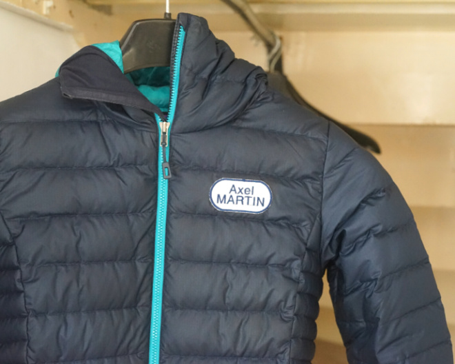 Utilisez des écussons pour personnaliser vos vêtements ! Utilisez des écussons pour personnaliser vos vêtements !