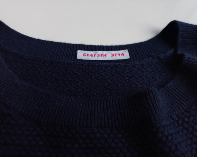 Les étiquettes tissées : les indispensables de la vie en collectivité Les étiquettes tissées : les indispensables de la vie en collectivité