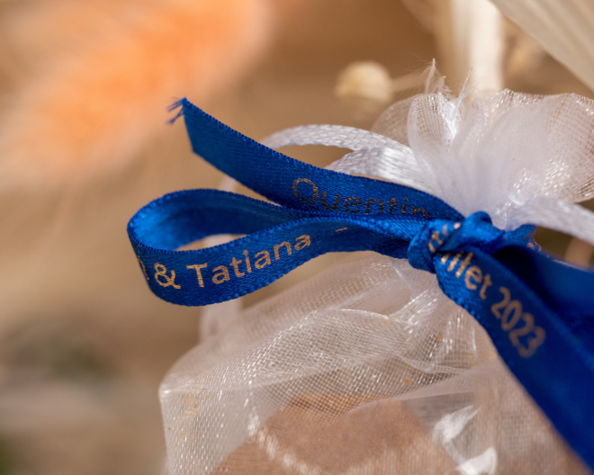 Ruban en satin imprimé : personnalisez vos événements avec élégance Ruban en satin imprimé : personnalisez vos événements avec élégance