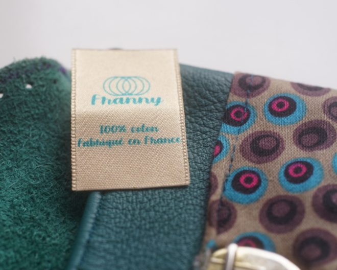 Étiquettes imprimées avec logo : l'essentiel pour personnaliser vos créations Étiquettes imprimées avec logo : l'essentiel pour personnaliser vos créations