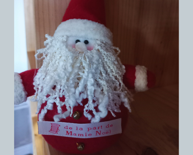 Idée cadeau de Noël : Des étiquettes personnalisées pour les couturières et créatrices Idée cadeau de Noël : Des étiquettes personnalisées pour les couturières et créatrices