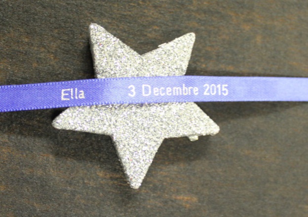 Rubans en satin : une touche personnelle pour le baptême de votre enfant Rubans en satin : une touche personnelle pour le baptême de votre enfant